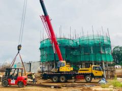75t Rough-Terrain Crane Src750c for Sale - Image 4