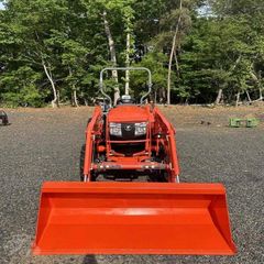 Best Price Kubota L3560 Tractor Designed For Field Preparation Loader Work Transport - Image 3