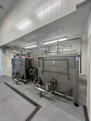 Fat Melting Chamber Capacity 200–1500 L/h Heating Type Autonomous Origin European Continent Maximum Operating Pressure 0.3 Bar - Image 4