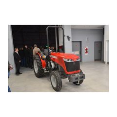 massey ferguson tractor professional grade agricultural equipment designed for efficiency durability and cost effectiveness ideal for global buyers and farming enterprises - Image 3