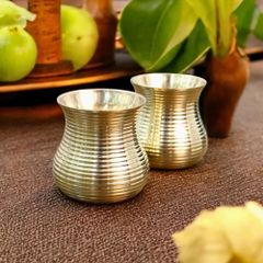 Brass Damru Glass Set Shape Damru Grip Comfortable Aesthetic Timeless Material Pure Brass Finish Hammered Golden Width 4 Inches (10 - Image 4