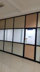 Modular Office Partition Material Aluminum Panel Thickness 60 mm Usage/Application Office Application Area Interior Partition Type Full - Image 5