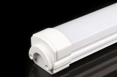 Tri Proof Light IP66 LED Waterproof Batten Fixture 50W for Supermarket Warehouse Workshops - Image 2