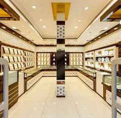 Jewellery Shops Interiors - Image 8