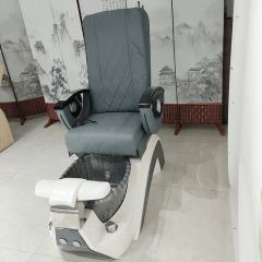 Pedicure Chair for Sale - Image 4
