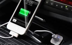 Fast Charging Dual USB Car Charger - Image 3
