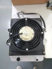 Motorcycle Cooling System Water-Cooled Sealed 1Y ISO9001 TS16949 Majestic 80x70x60cm - Image 1
