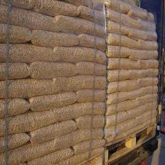 Pellets For Heating on Sale Cheap DIN EN Plus-A1 EN Plus-A2 (6-8mm) Pine Beech Wood Pellet for sale now - Image 1