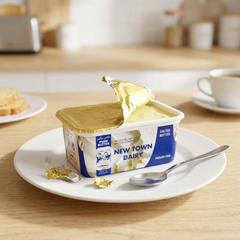 100% Pure Milk Butter 82% Fat Pure Natural Butter High Quality 250g Box Packaging Best for Flavoring Baking & cooking - Image 4