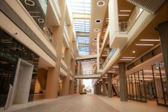 Hospital Construction Service Heating Available Plumbing Available Service Mode Onsite Sanitation Available Ventilation - Image 3