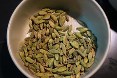 CARDAMOM - Image 4