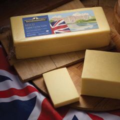 Aged Cheddar Cheese With Intense Flavor And Creamy Finish For Wholesale Markets export - Image 5