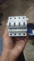 40A 4 POLE MCB SALZER AMPS 40A TYPE L&T POLE 4 POLE BRAND SALZER Rated current 40 A VOLTAGE 240 / - Image 2