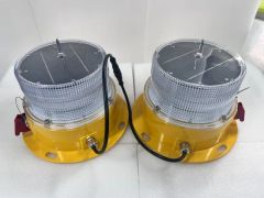 LED Aviation Obstruction Light with Solar Power Technology - Image 1