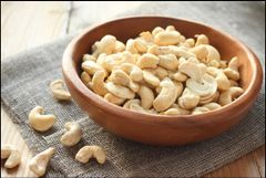 Bulk supply of Cashew Nuts WW320 delicious crunchy and packed with essential nutrients – product photo 2, product detail gallery