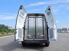 China Factory 4 2 Bread Refrigerated Truck 2 Ton Freezer Truck Transport Box Truck for Sale - Hubei Shenbai Special Automobile Co., Ltd.