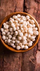 foxnut (makhana) Texture Crunchy Glycemic Index Low Fiber Content High Caloric Content Low Shelf Life 9-12 Months Source Direct From Farm - Image 4