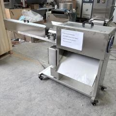 Vegetable Peeling Machine Stainless Steel Carrot Peeling Machine Fresh Carrot Skin Peeling Machine - Image 4