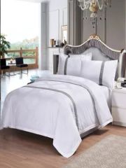Soft Microfiber 4-Piece Bed Sheet Set Color White Weight 2.5kg Quantity 4 PCS Material Satin Filling Cotton Age Group Adults - Image 4