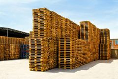 Wholesale New and USed Epal/ Euro Wood Pallets/Wooden Euro Pallet 1200 X 800 Supply - Image 1