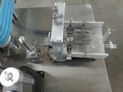 Automatic Wet Glue Bottle Labeling Machine - Image 3