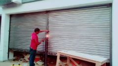 Motorized Rolling Shutter Repairing Service, Pan India Service Mode Offline Features Cost Effective Service Duration 4 - Image 1