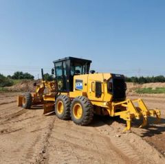 Euro 2 New Sem920f 200HP Motor Grader with Front Blade and Rear Ripper for Road Construction - Komatco Industrial Equipment (Zhengzhou) Co., Ltd.
