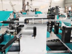 Small CNC Wood Lathes with Automatic Loading Voltage 380V Origin China Trademark Catek HS Code 8465920000 Motor Speed - Image 5