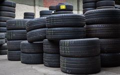 100% Cheap Used Tires, Second Hand Tires - High Performance Tires HP UHP Passenger Car Tyres New Rubber Tires 205/65r16 215/45r16 215/55r16 215/60r16 215/60r16 215/65r16 225/55r16 225/60r16 225/65r16 - Image 1