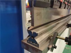 High Precision Automatic CNC Nc Bending Hydraulic Sheet Metal Press Brake Machine for Steel Sheet, Metal Steel, Mild, Carbon, Ss, CS - Image 4
