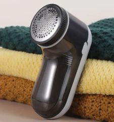 Portable Rechargeable Electric LED Lint Remover - Image 5