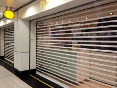Motorised Polycarbonate Rolling Shutter Height 9feet Thickness 5.2 mm Brand Sandeep Sales Power (Wattage) 250 W Material - Image 3
