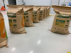 England Good Quality Probiotics For Cattle 6 x 10^11 CFU/kg Cream White Bacillus Weaner Powder for cattle - Image 5