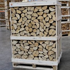 Fast Delivery Hornbeam Firewood Logs Premium Kiln Dried Hardwood For Strong Heat Output Clean Burning And Long Lasting Fire Perfect For Home Heating Camping Stove Use Buy Now Premium Quality - Image 3