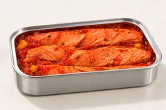Sagara Premium Coho Salmon Fillets in Rosso di Ceylon Sauce – 120g – product photo 2, product detail gallery