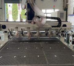 High Efficient Automatic Loading and Unloading CNC Cylinder Engraving Milling Cutting CNC Router - Image 3