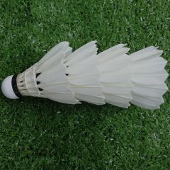 Top Goose Feather Badminton Shuttlecock for Tournament - Image 5