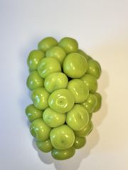 Premium Korean Shine Muscat Grapes – product photo 3, product detail gallery