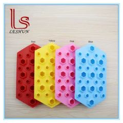 2018 New Design Diamond Silicone Ice Cubes Diamond Shaped Ice Cube Tray - Leshun Fashion Manufacturing Co., Ltd.
