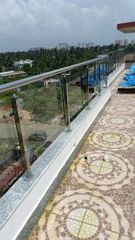 Balcony Stainless Steel Glass Railing Design Bar Position Balcony Thickness 10 Mm, 10 mm Material Stainless Steel Glass Type Tempered - Image 3