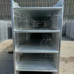 Versatile Lightweight Mobile Scaffolding for Heavy Load Support - Image 2