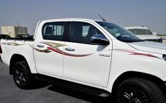 High Quality USED 2025 TOYOTA HILUX DOUBLE CAB PICKUP SR5 2.7L 4WD MANUAL – product photo 1, product detail gallery