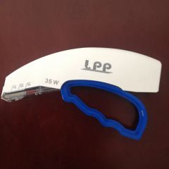 35W Staples Skin Sture Group Male Origin China Model NO. 35W Trademark CYS HS Code 9018909919 Application Hospital Specification - Image 4