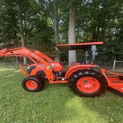 Heavy Duty Kubota MX5400 Tractor With Turbo Diesel Engine Smooth Transmission And Excellent Field Performance - Image 2