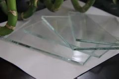2mm-19mm High Quality Clear Float Glass Type Float Color Clear Model NO. L03 Structure Solid Grade Grade One HS Code - Image 2