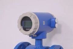 Accurate Flow Sensor with Integrated Electromagnetic Technology for Liquids Flowmeter - Image 1