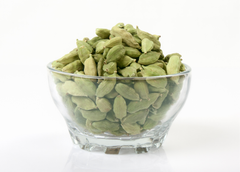 Green Cardomom - Premium Quality(5% dry) | whole green cardamom | ceylon cardamom - Image 1