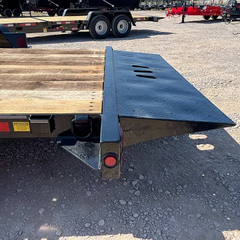 7×22 20k Behnke Tilt Trailer - Image 2