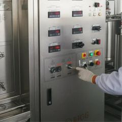 Temperature-Controlled CO2 Extraction Machine with Pid Origin China Trademark NB Condition New Warranty 1 year HS Code - Image 2