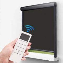 Motorized Zipper Track Outdoor Screen Roller Blinds Origin China Trademark OEM Warranty 1 Year Model NO. ZPS001 HS Code - Image 2